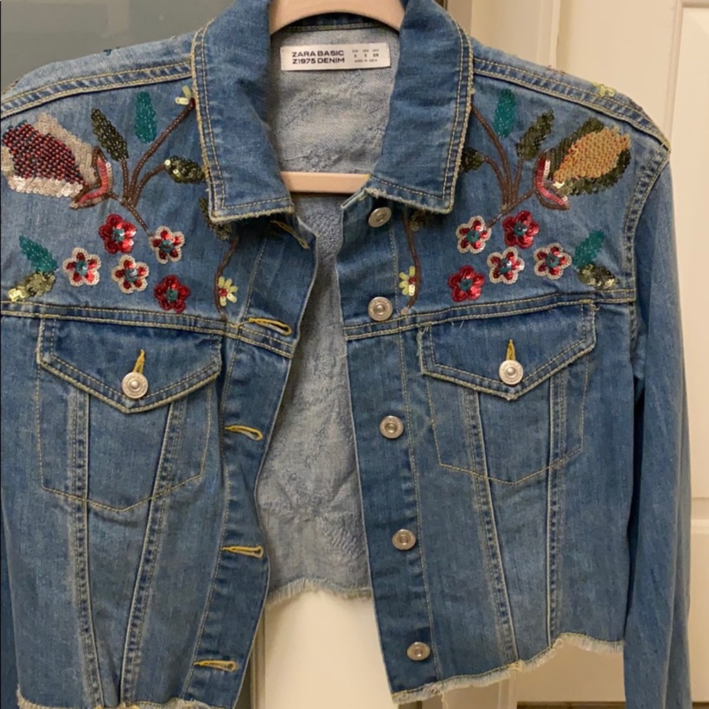 Zara  crop Jean Jacket